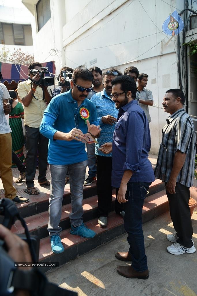 Maa Elections Polling 04 - 89 / 100 photos
