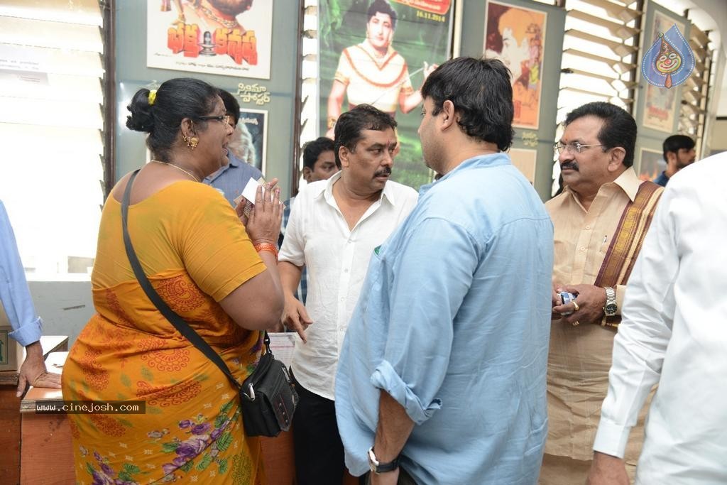 Maa Elections Polling 04 - 98 / 100 photos