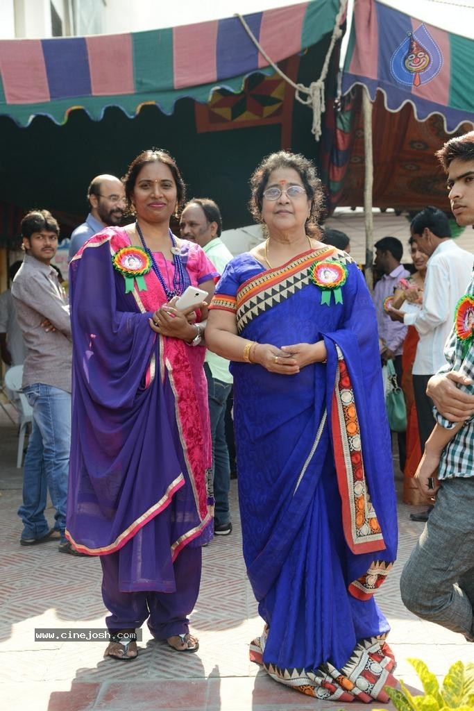 Maa Elections Polling 04 - 99 / 100 photos