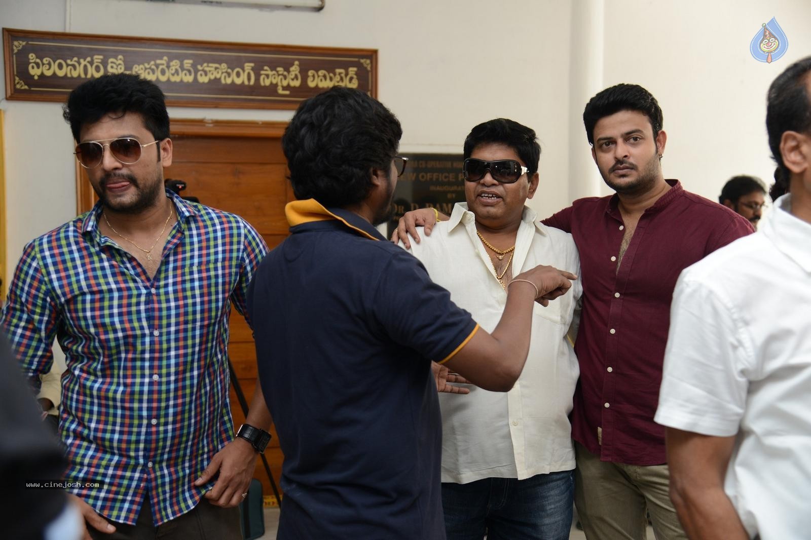 Maa Elections Polling 05 - 83 / 247 photos