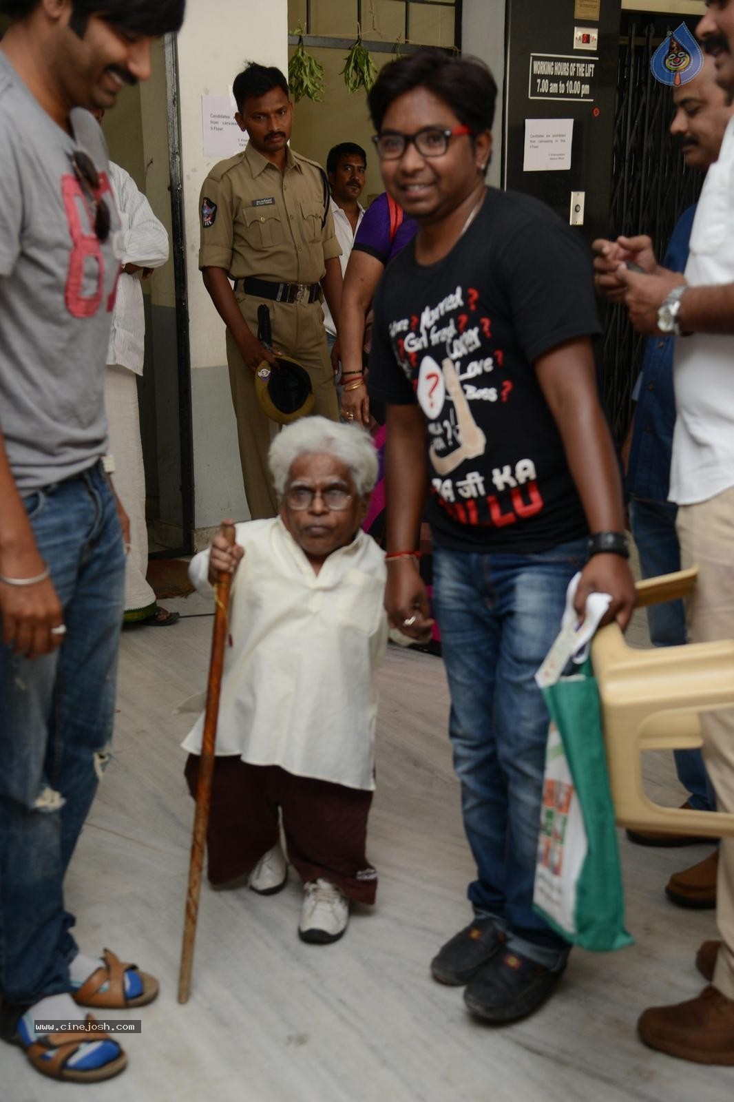 Maa Elections Polling 05 - 84 / 247 photos