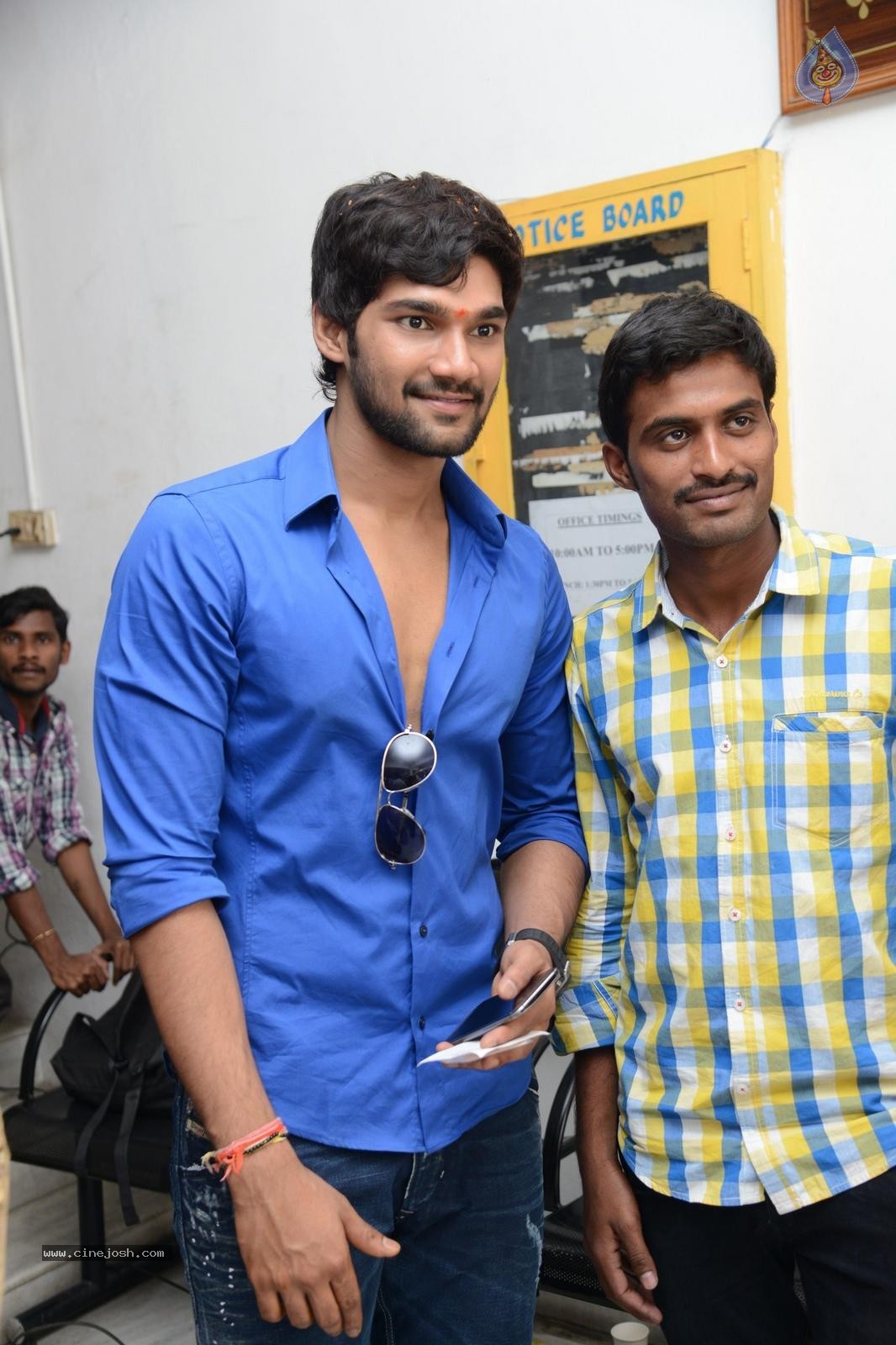 Maa Elections Polling 05 - 126 / 247 photos