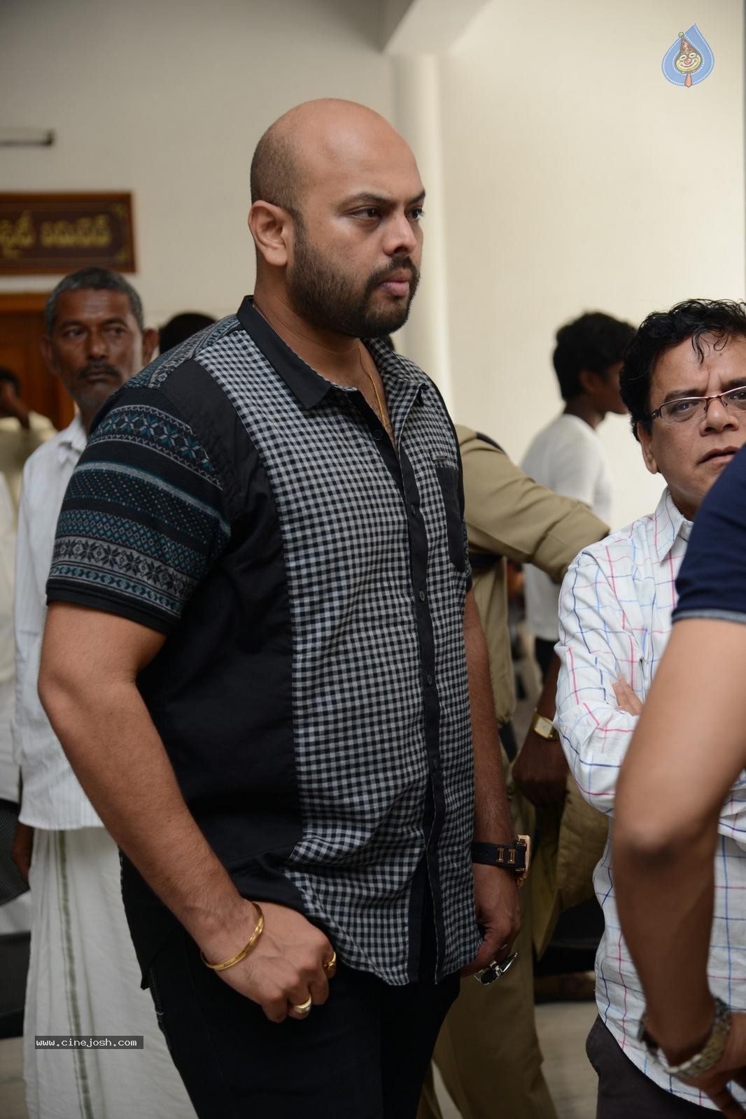 Maa Elections Polling 05 - 141 / 247 photos
