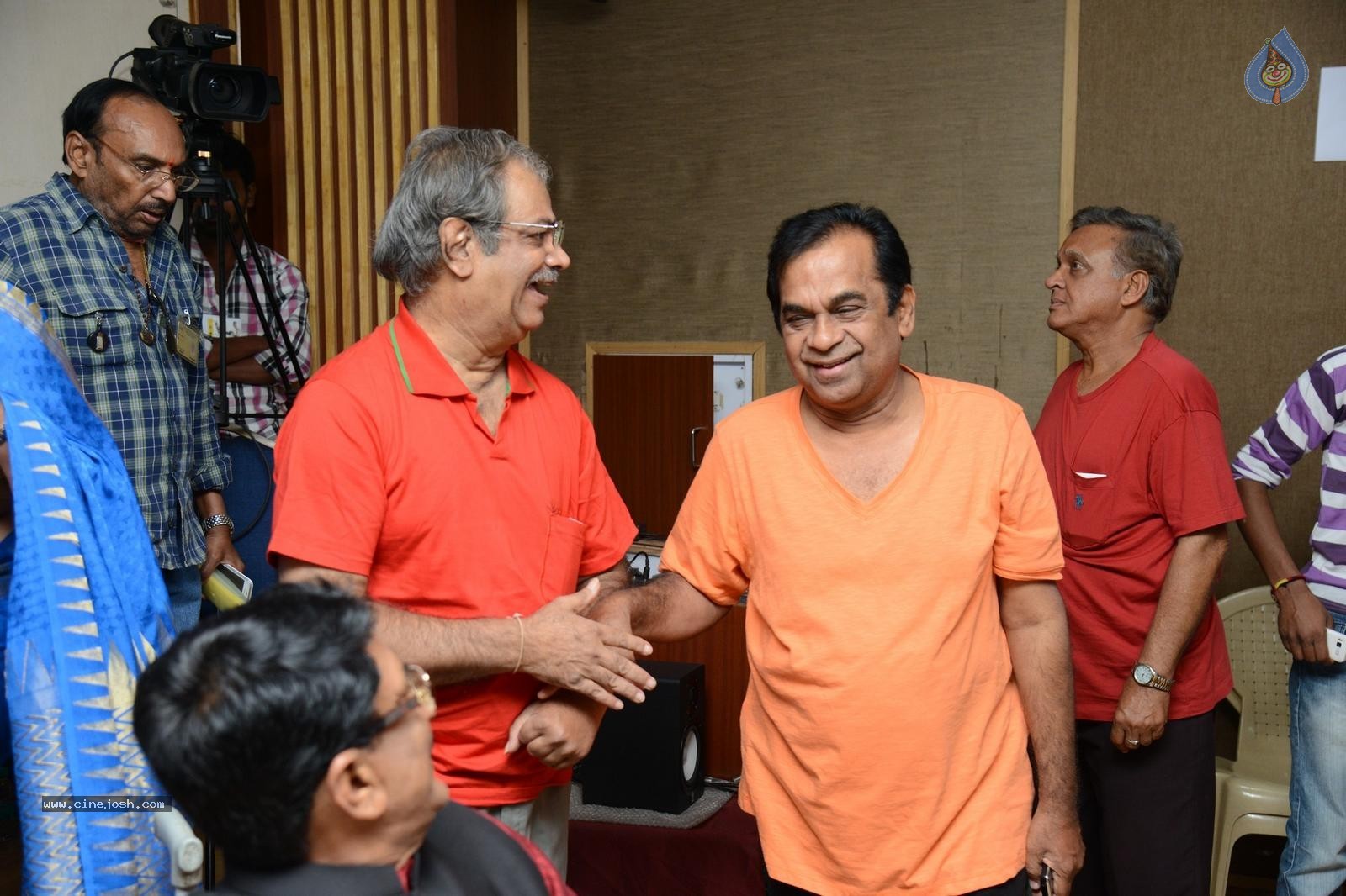 Maa Elections Polling 05 - 170 / 247 photos