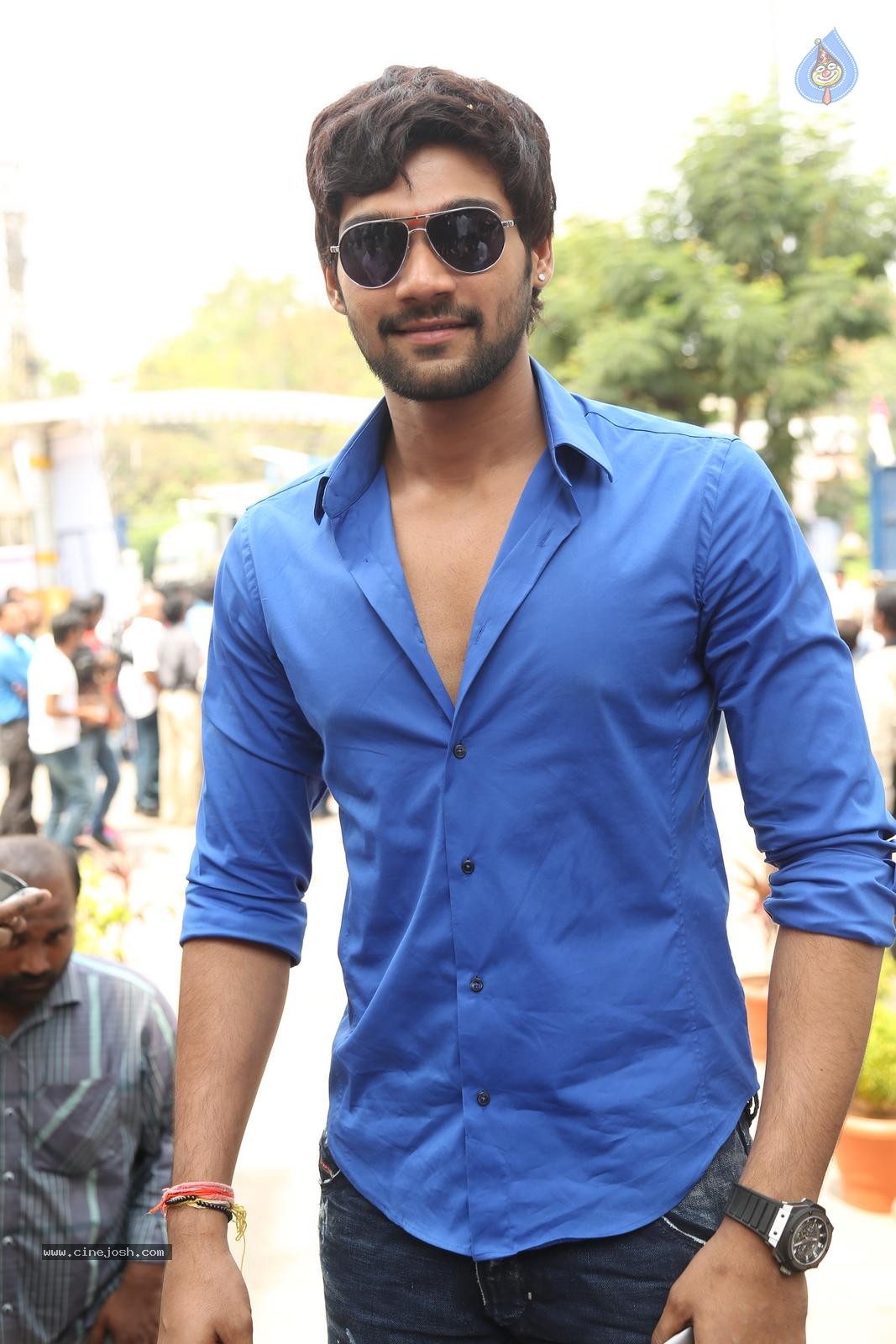 Maa Elections Polling 05 - 206 / 247 photos