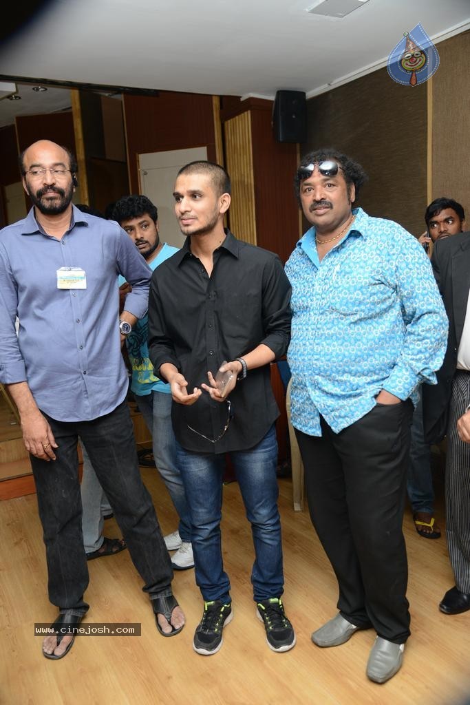 Maa Elections Polling 06 - 27 / 138 photos