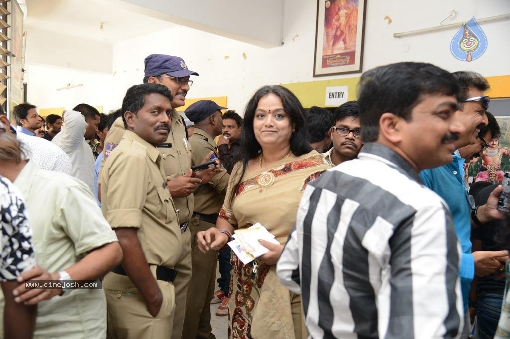 Maa Elections Polling 06 - 44 / 138 photos