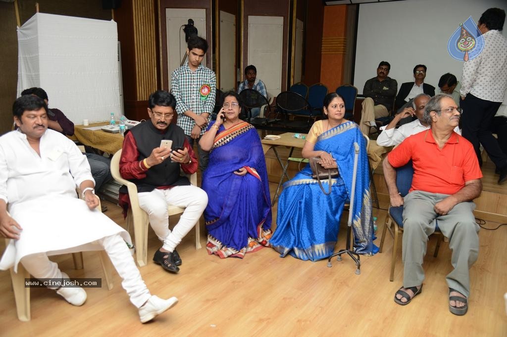 Maa Elections Polling 06 - 57 / 138 photos