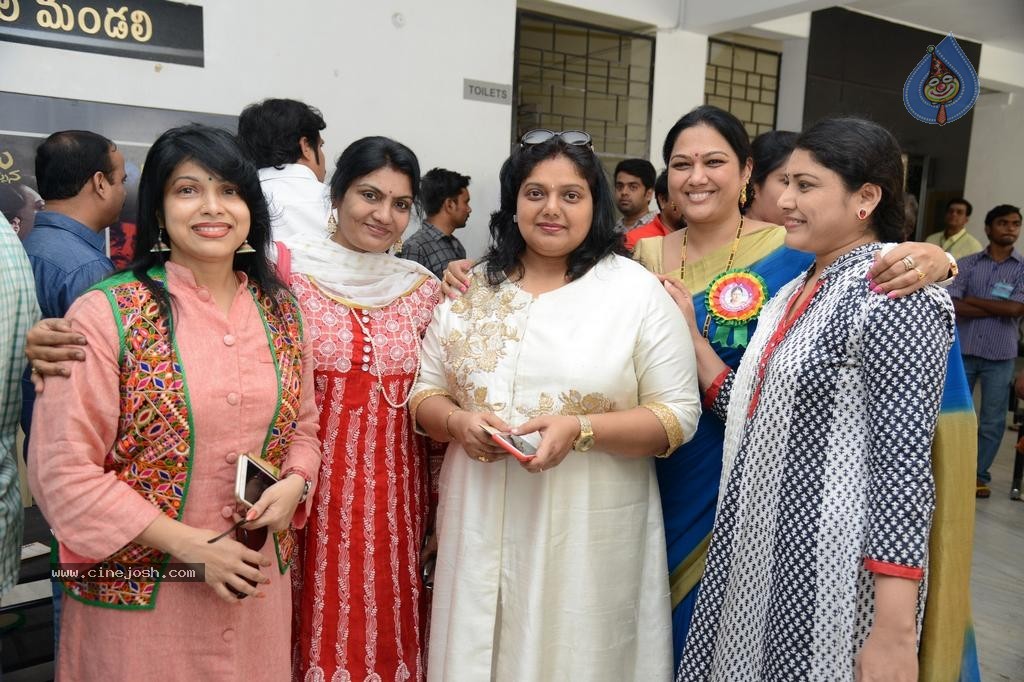 Maa Elections Polling 06 - 72 / 138 photos