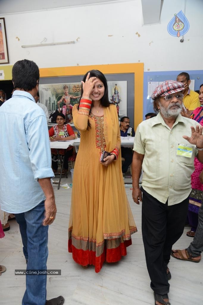 Maa Elections Polling 06 - 76 / 138 photos