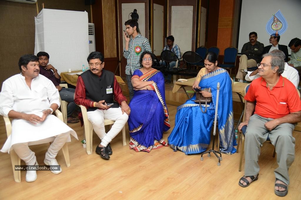 Maa Elections Polling 06 - 92 / 138 photos