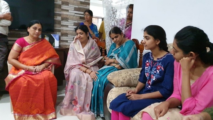 MAA Members Meet Disha Family - 8 / 16 photos