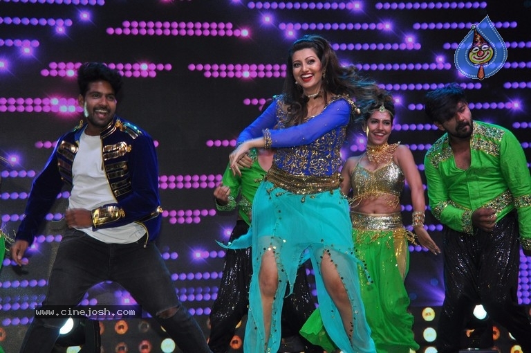 MAA Silver Jubilee Curtain Raiser - 34 / 63 photos