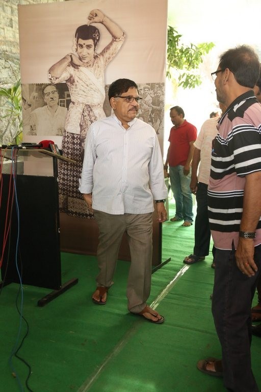Mada Venkateswara Rao Condolences Photos 1 - 42 / 42 photos