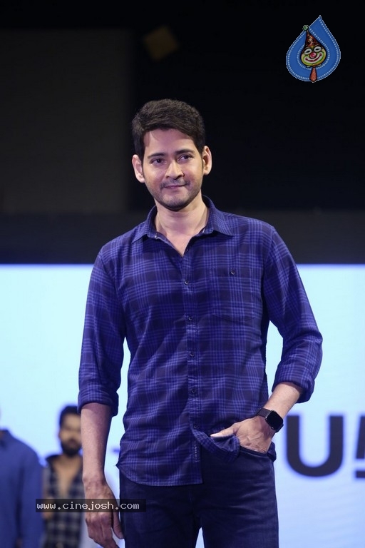 Mahesh Babu The Humbl Co. Launch - 7 / 39 photos