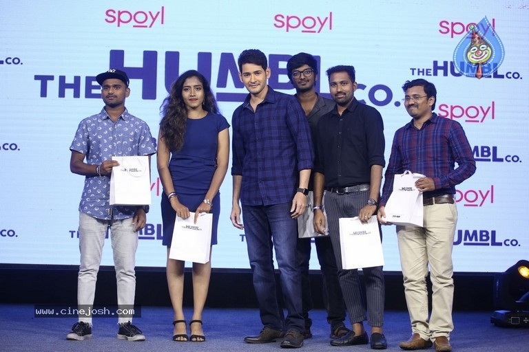 Mahesh Babu The Humbl Co. Launch - 17 / 39 photos