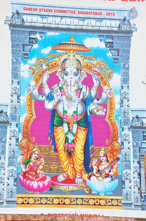 Making of Khairatabad Ganesh 2015 Photos - 21 / 59 photos