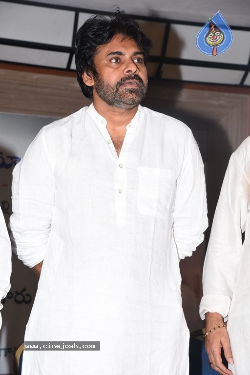 Mana Cinemalu Book Launch by Pawan Kalyan - 10 / 32 photos