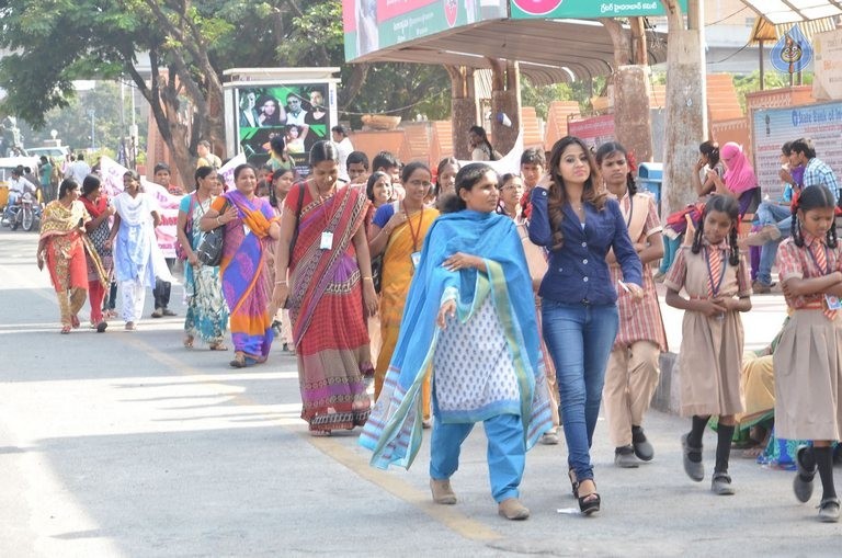 Manali Rathod For Mana Madras Kosam Cause - 29 / 53 photos