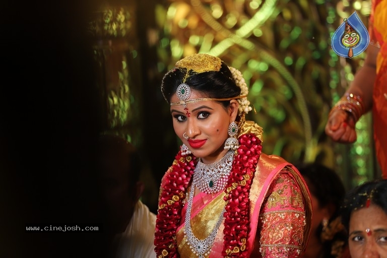 Manali Rathod Wedding Photos - 7 / 78 photos