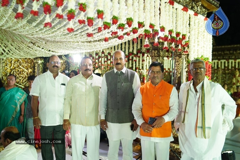 Manali Rathod Wedding Photos - 10 / 78 photos