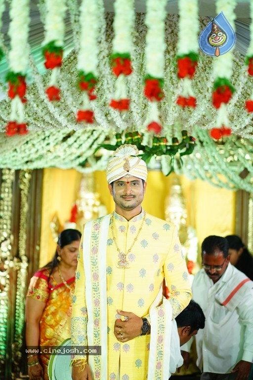 Manali Rathod Wedding Photos - 27 / 78 photos