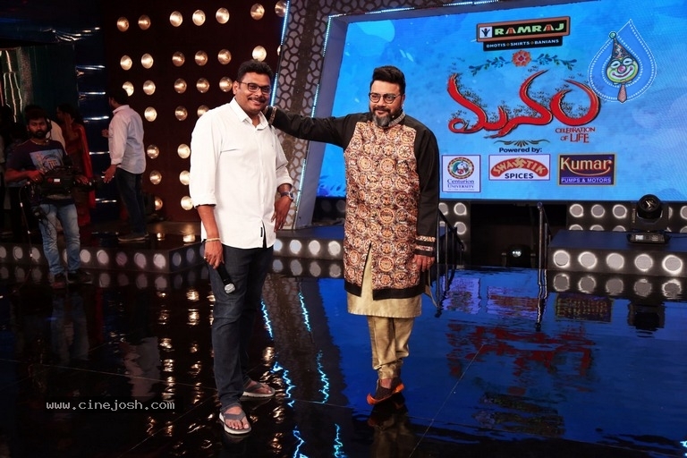 Manam Game Show Making Photos - 9 / 15 photos