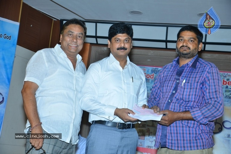 Manam Saitham Press Meet - 24 / 36 photos
