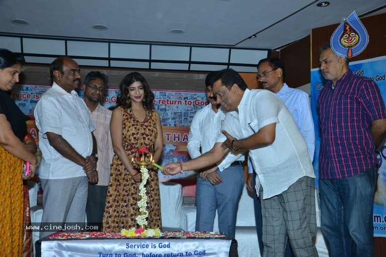 Manam Saitham Press Meet - 31 / 36 photos