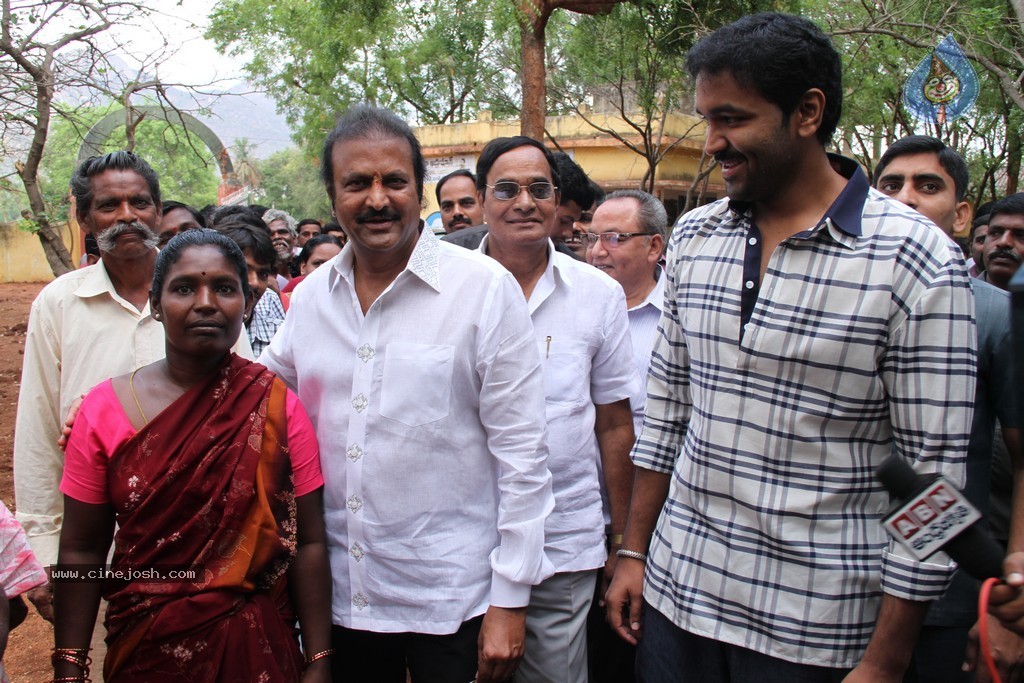 Manchu Family Members Casting Their Votes  - 10 / 14 photos