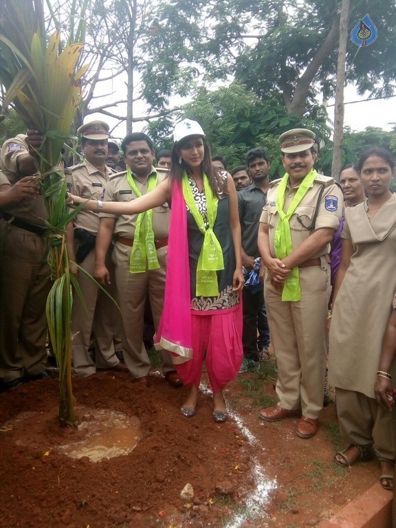 Manchu Lakshmi Haritha Haram at Sher Bashirbagh - 11 / 14 photos