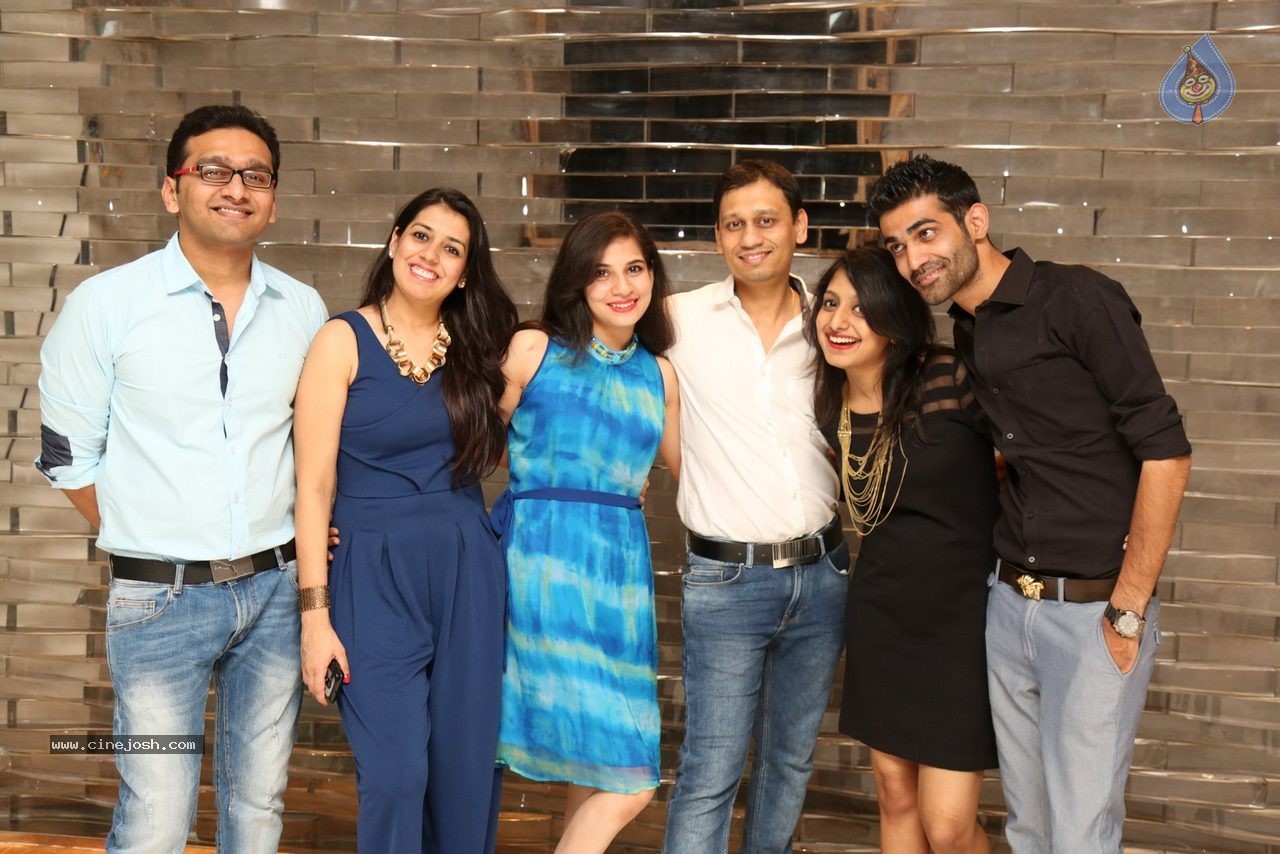 Manish and Rekha Wedding Anniversary Party - 22 / 127 photos