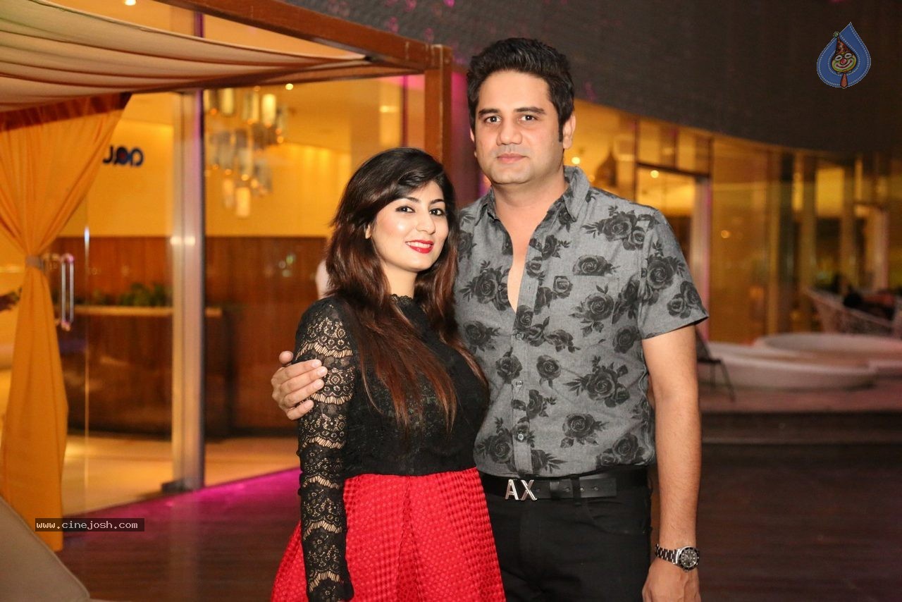 Manish and Rekha Wedding Anniversary Party - 40 / 127 photos