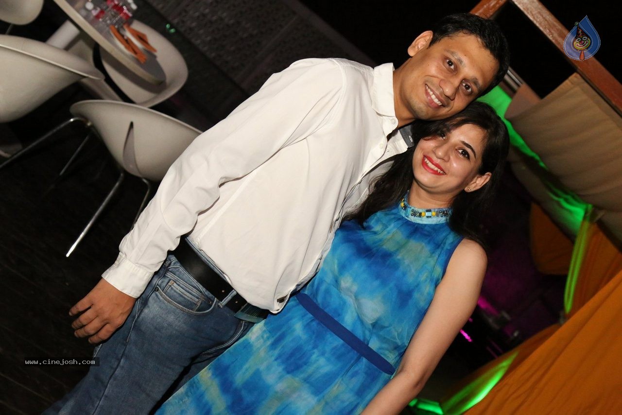 Manish and Rekha Wedding Anniversary Party - 43 / 127 photos