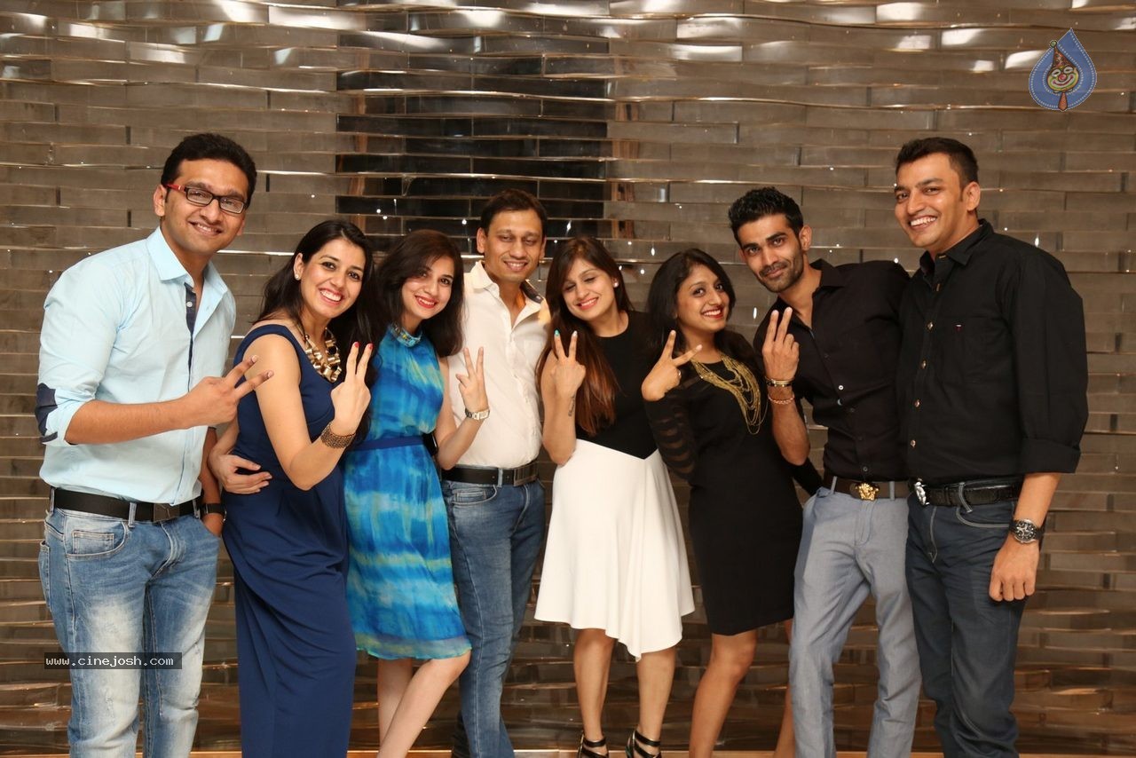 Manish and Rekha Wedding Anniversary Party - 78 / 127 photos