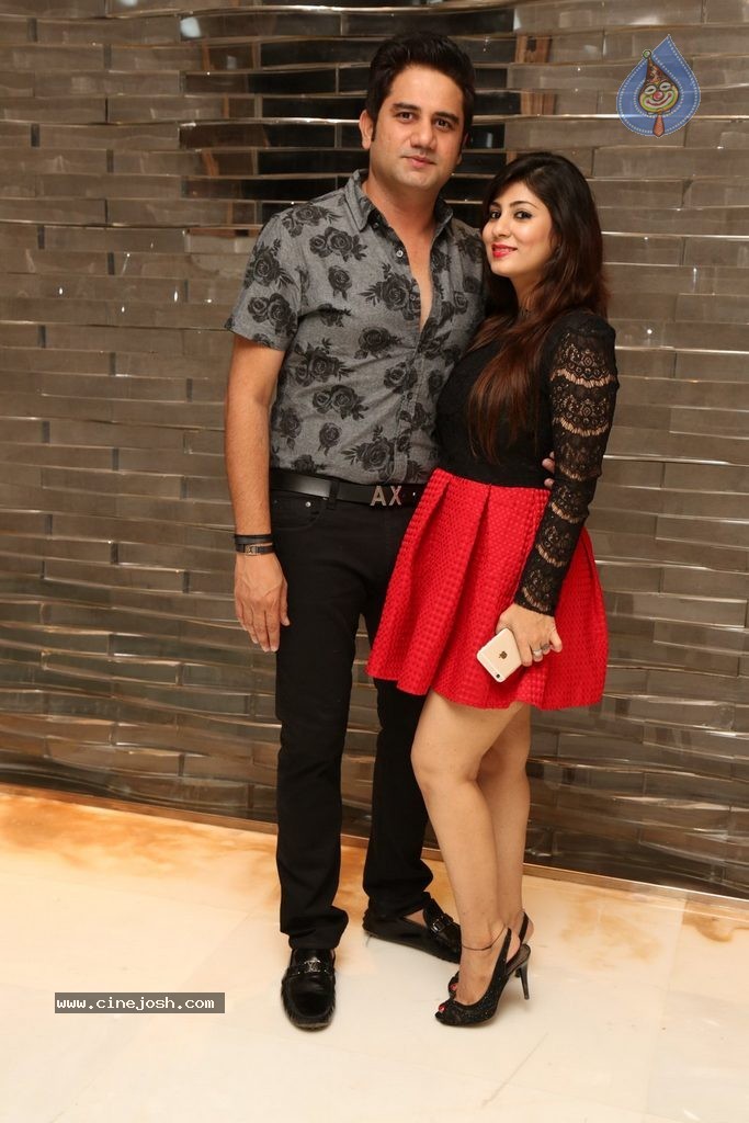 Manish and Rekha Wedding Anniversary Party - 87 / 127 photos