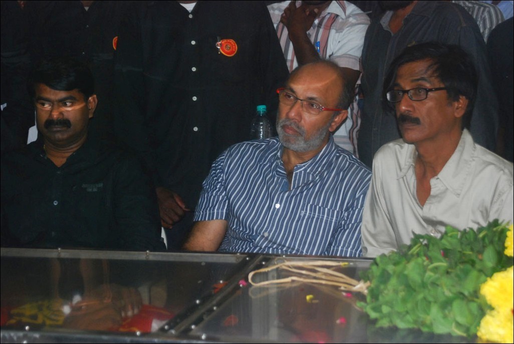 Manivannan Passed Away Photos - 24 / 78 photos