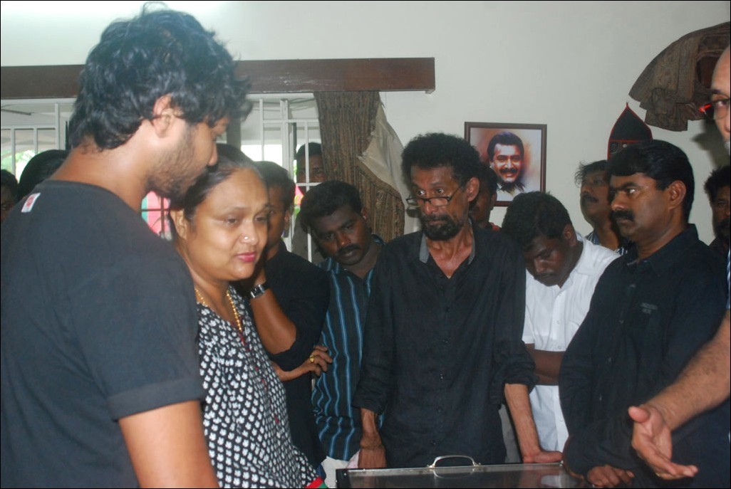 Manivannan Passed Away Photos - 29 / 78 photos