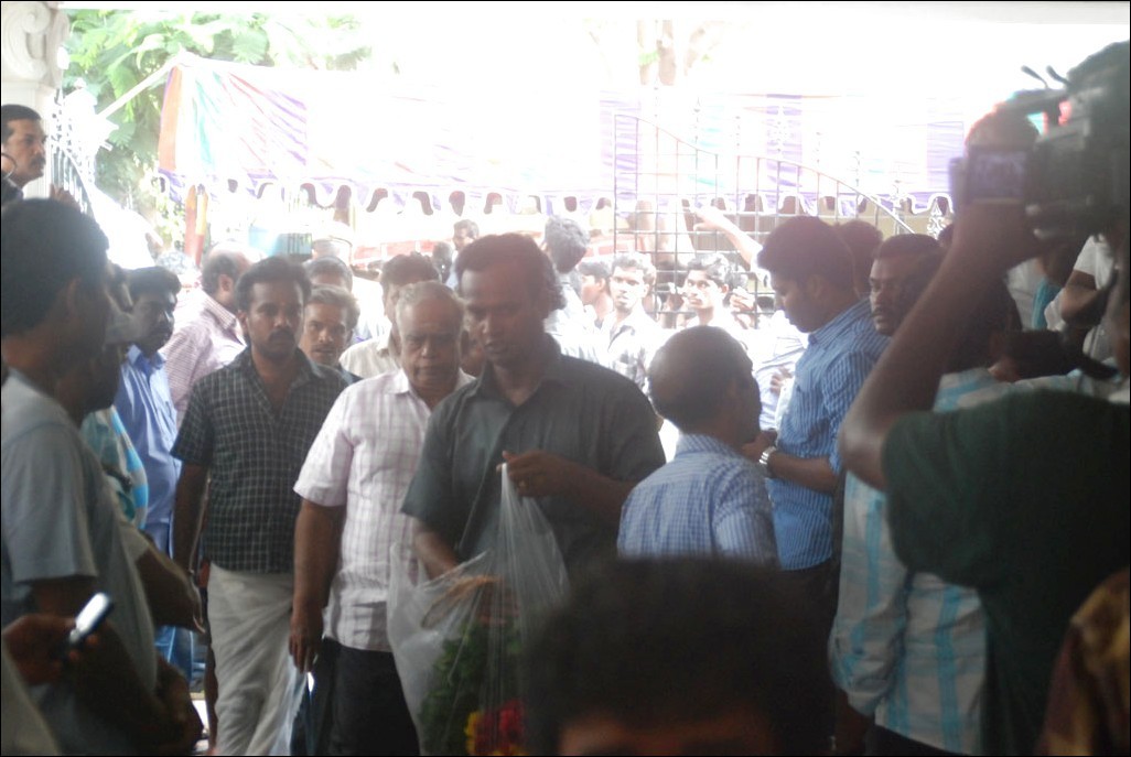 Manivannan Passed Away Photos - 51 / 78 photos