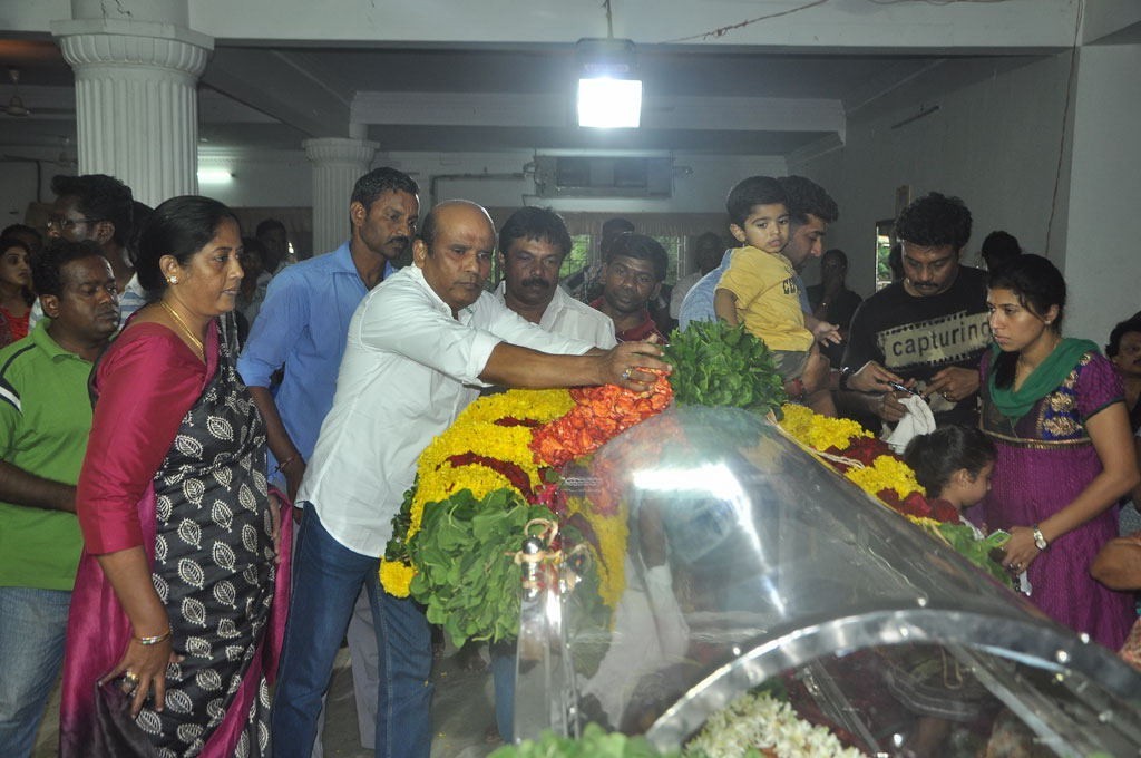 Manjula Vijayakumar Condolences - 9 / 134 photos