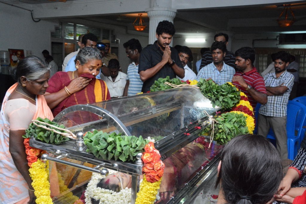 Manjula Vijayakumar Condolences - 11 / 134 photos