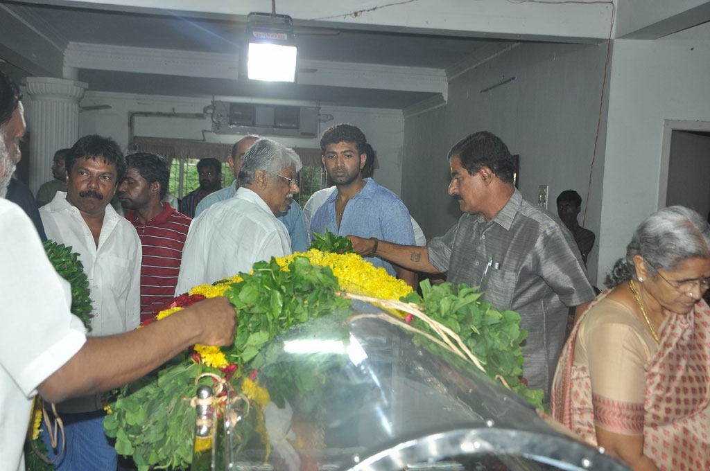 Manjula Vijayakumar Condolences - 37 / 134 photos