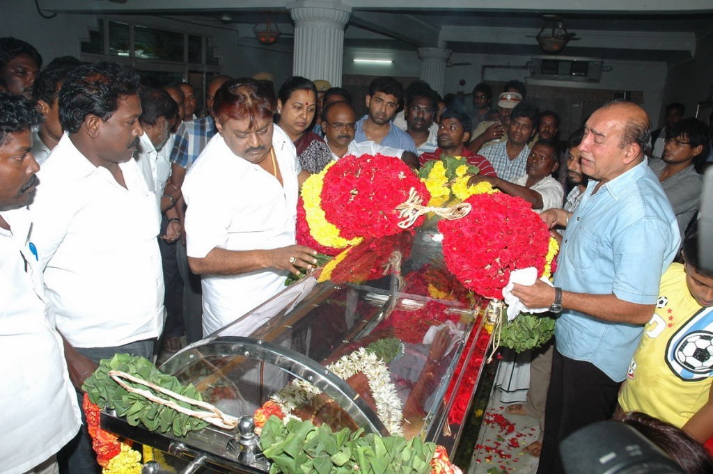 Manjula Vijayakumar Condolences - 59 / 134 photos
