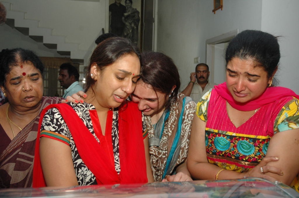 Manjula Vijayakumar Condolences - 70 / 134 photos