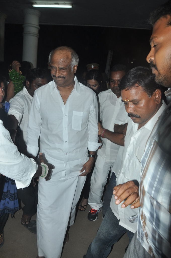 Manjula Vijayakumar Condolences - 130 / 134 photos