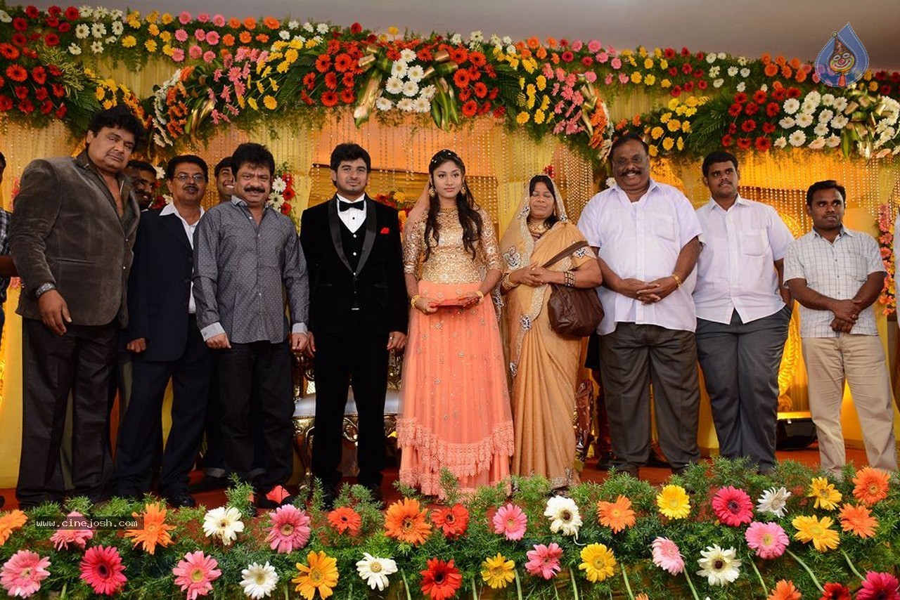 Mansoor Ali Khan Daughter Wedding Reception - 69 / 101 photos
