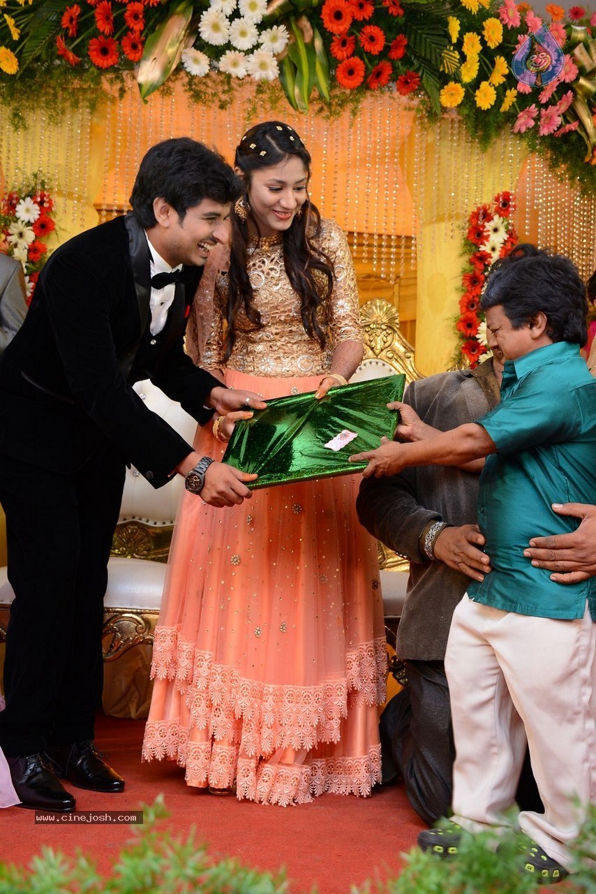 Mansoor Ali Khan Daughter Wedding Reception - 71 / 101 photos