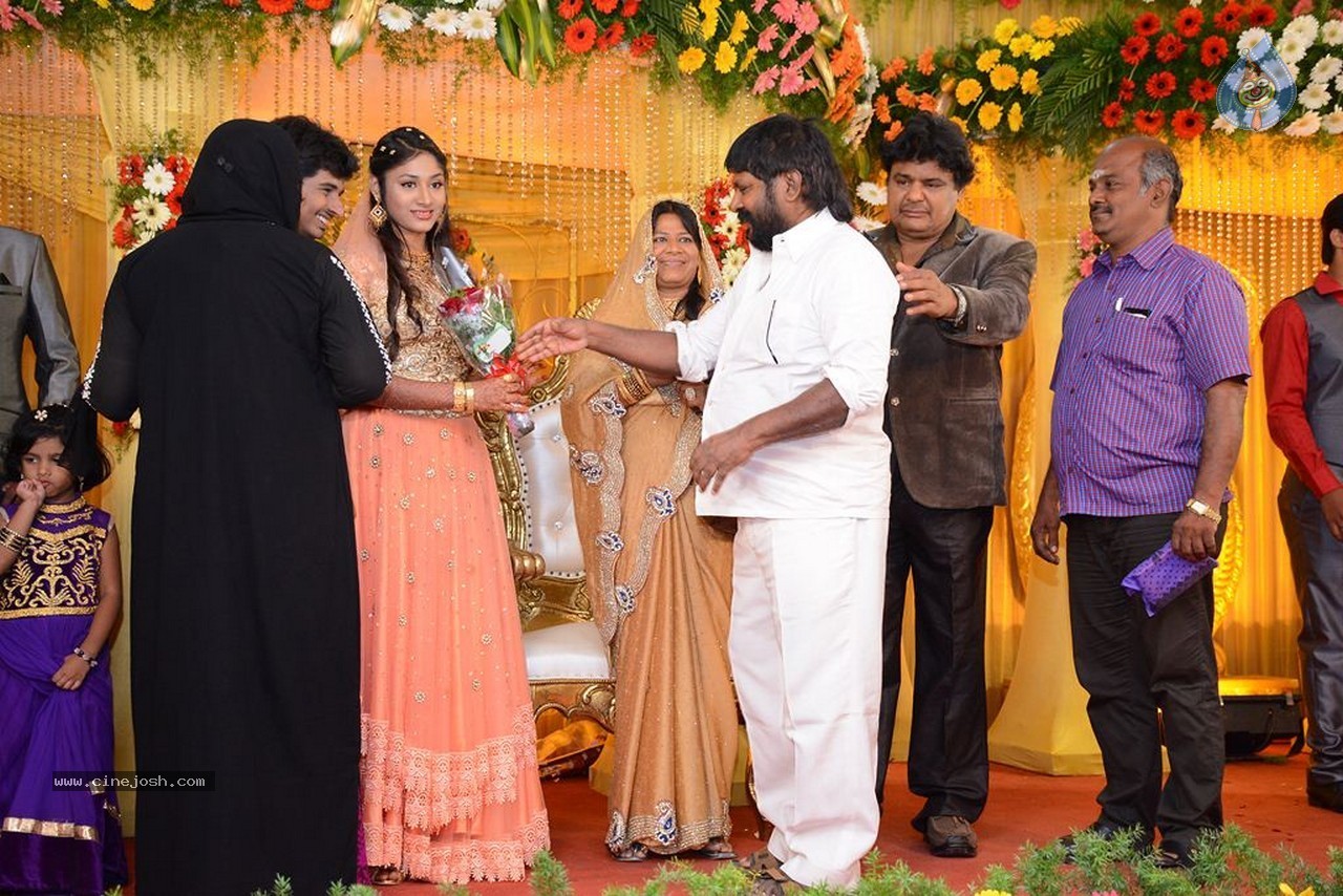 Mansoor Ali Khan Daughter Wedding Reception - 83 / 101 photos