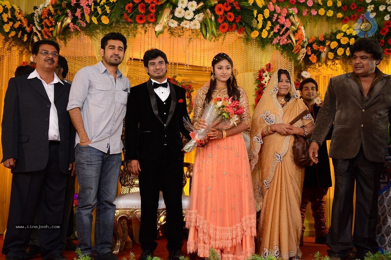 Mansoor Ali Khan Daughter Wedding Reception - 98 / 101 photos