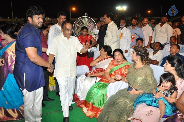 MB 40 Celebrations 2 - 29 / 61 photos